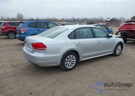 2013 Volkswagen Passat S из США, поврежденный, VIN 1VWAH7A3XDC115902